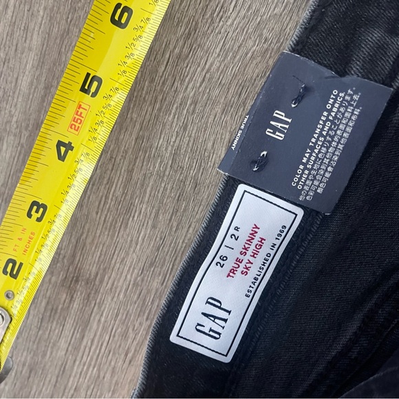 GAP Charcoal Denim Jeans - Picture 6 of 9